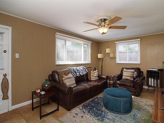 5th image of 1057 King Carey Dr