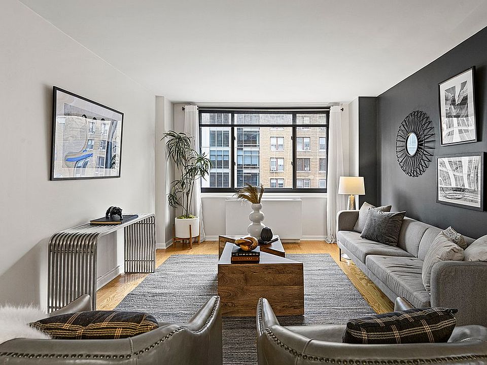 1st image of 2025 Broadway APT 12D