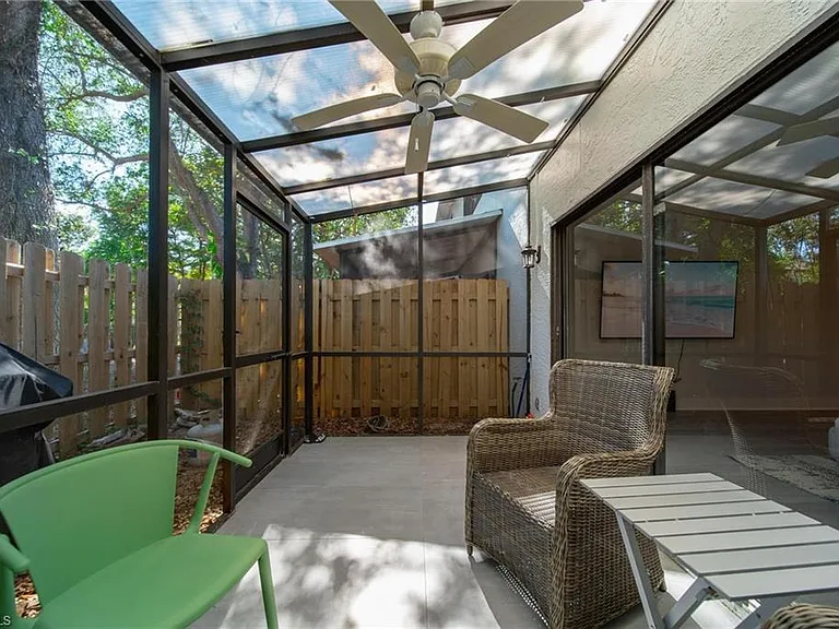 820 Meadowland Dr #D — Photo 23