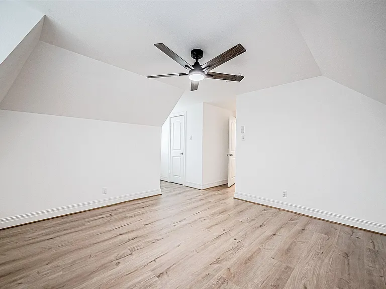 1739 Nocturne Ln — Photo 28