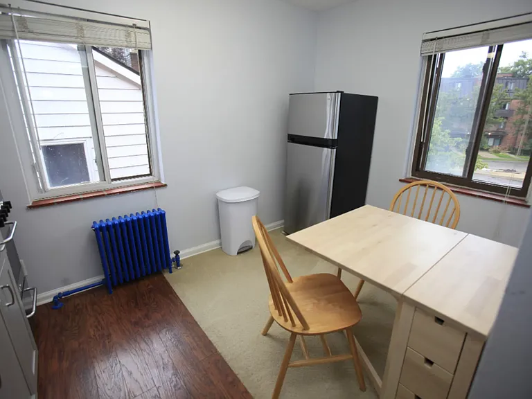 413 Washtenaw Ave #8 — Photo 32