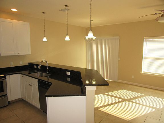 5th image of 2410 Astrid Ln