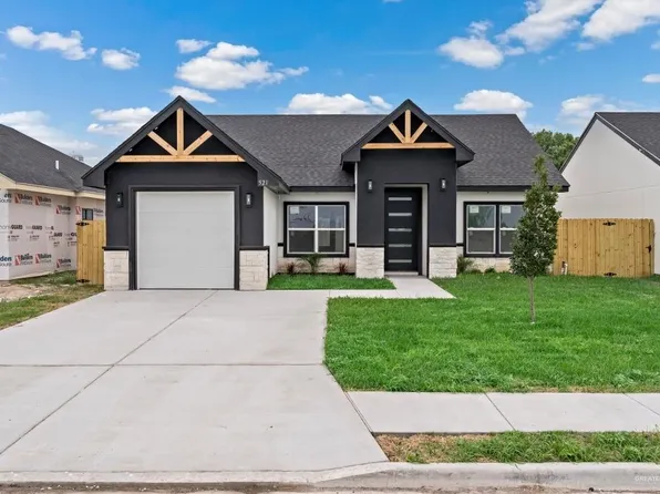 521 Tower Oak Dr, Alamo, TX 78516