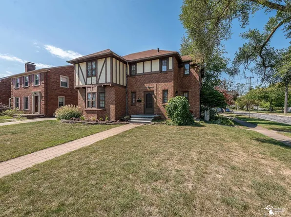 475 Hollywood Dr, Monroe, MI 48162