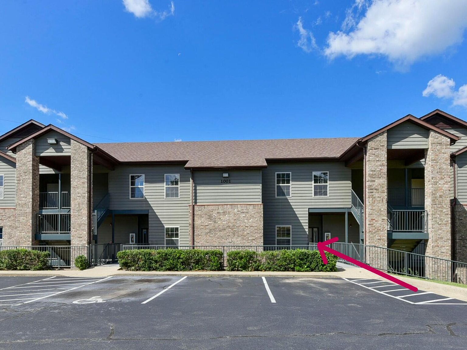 1001 Golf Drive #14