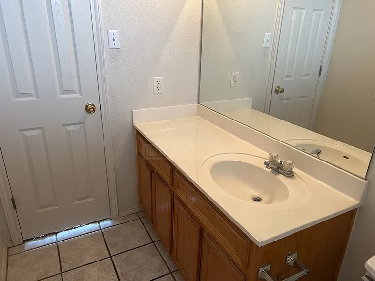 913 McDaniel Circle, Killeen — Photo 19