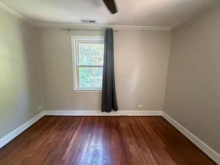 1627 Mason Ln — Photo 18