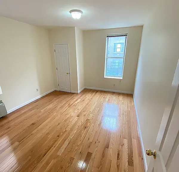 247 Wadsworth Ave #3I — Photo 4
