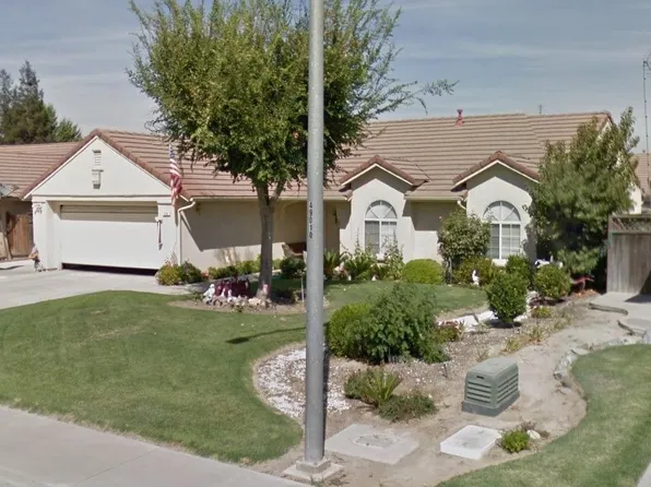 474 S Chaffin Ave, Kerman, CA 93630