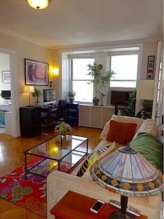 Large Living Rooms