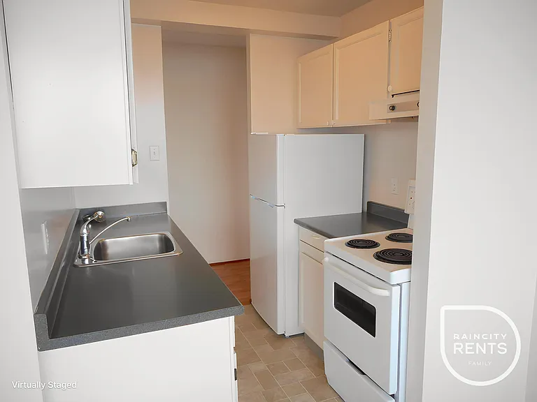 1150 Jervis St — Photo 37