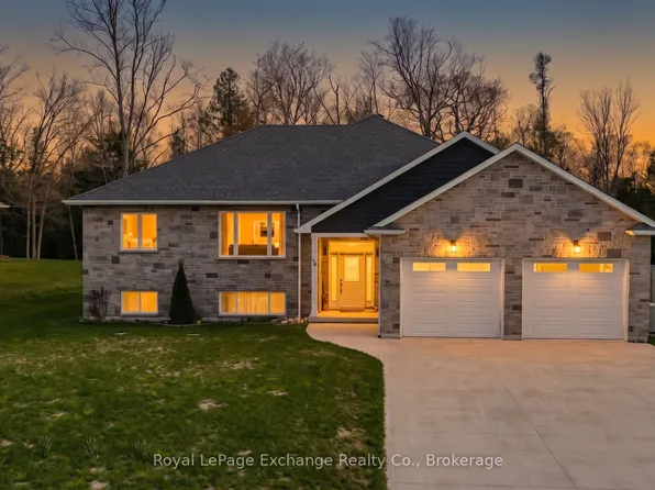 14 Sunset Pl, Huron Kinloss, ON N0G 2R0