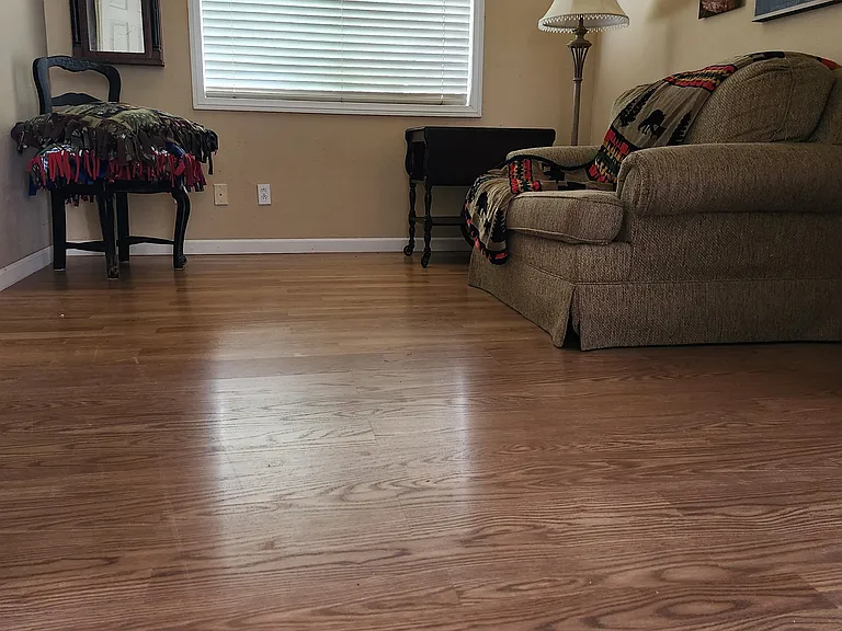 Salinas Dr — Photo 2