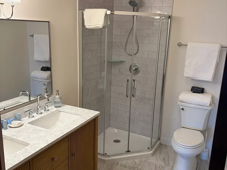 2224 Colladay Point Dr — Photo 10