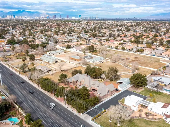 3910 E Russell Rd, Las Vegas, NV 89120
