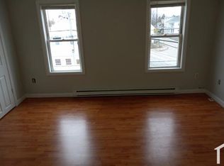 219 School St APT 3, Taunton, MA 02780