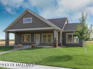 6882 Clarkia Dr NW, Rochester, MN 55901