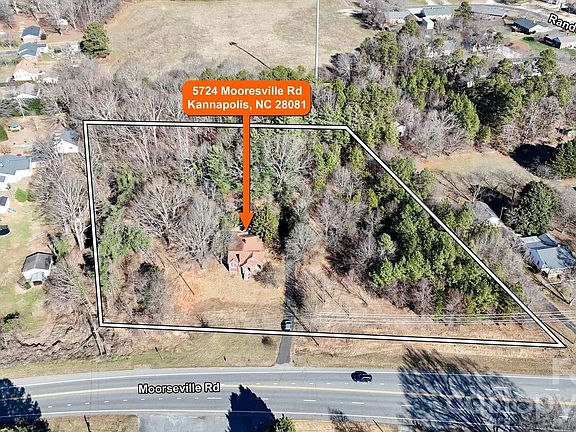 2nd image of 5724 Mooresville Rd