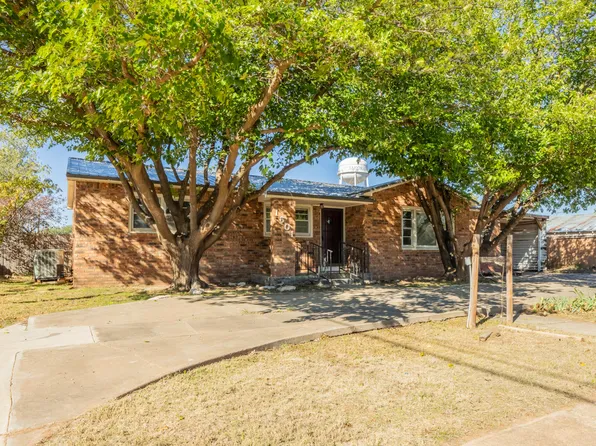 1601 Avenue O, Tahoka, TX 79373