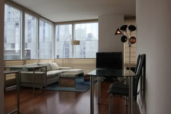 Rented by Cooper & Cooper Real Estate | media 5