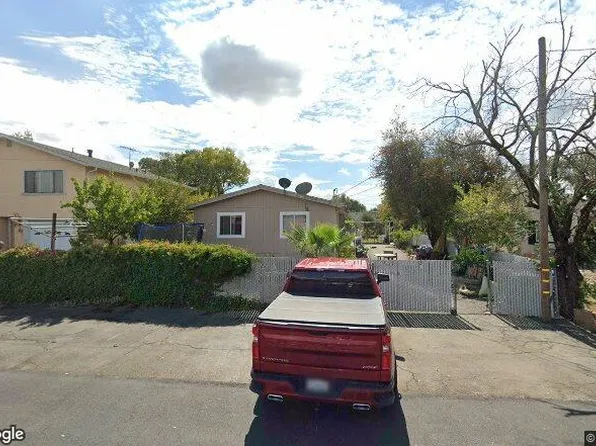 890 Center St, Sonoma, CA 95476