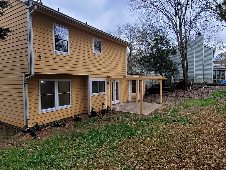 2082 Montgomery Trl — Photo 24