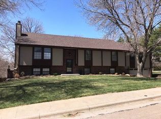 2104 Norris Ave, Mccook, NE 69001