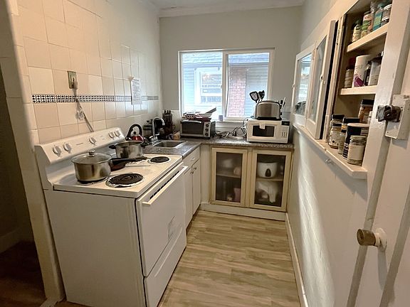 2nd image of 4742 16th Ave NE #201