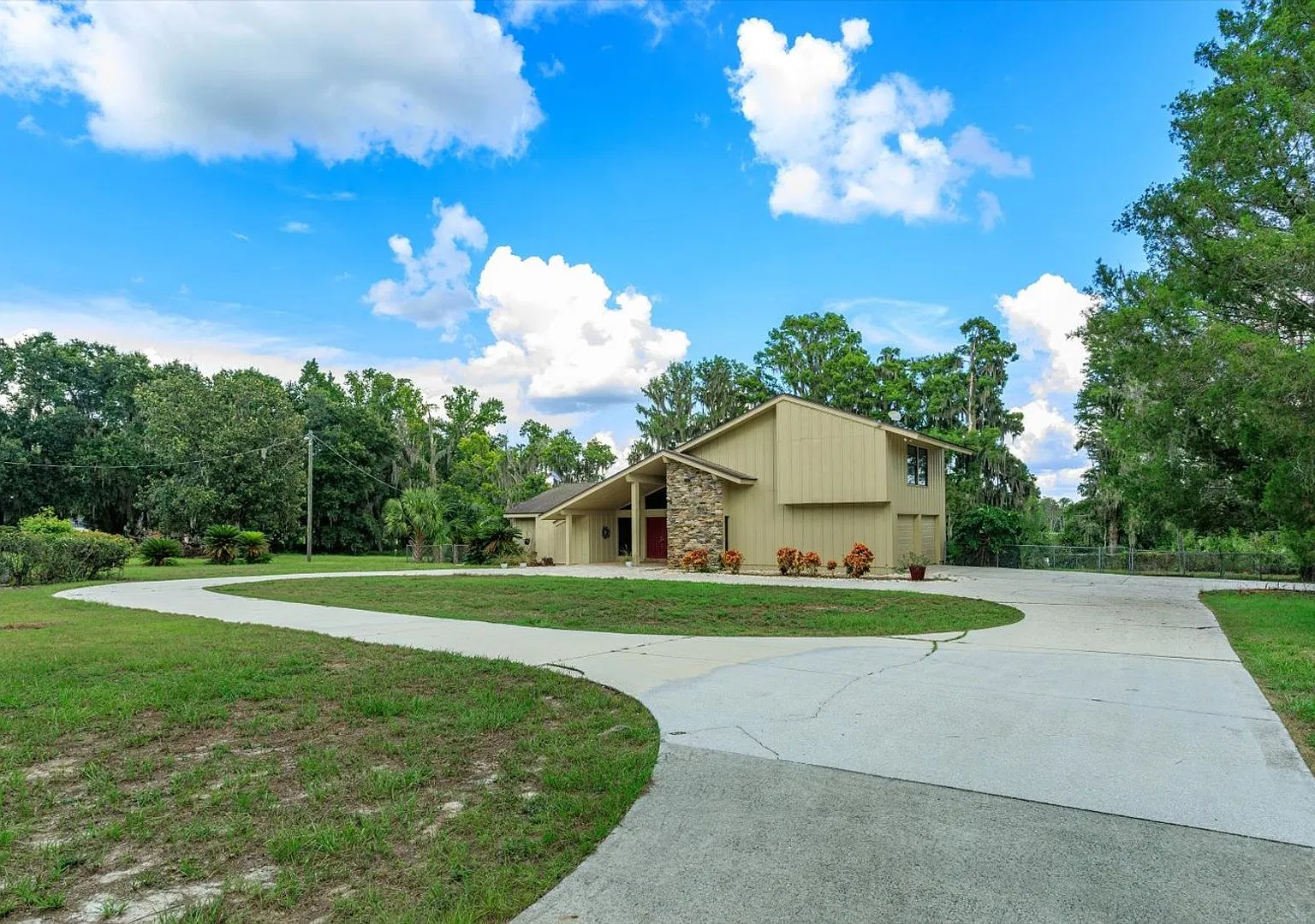 Serene Country Living with Lake Views on 15 Acres — Photo 3