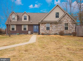44 Fegan Rd, Bunker Hill, WV 25413