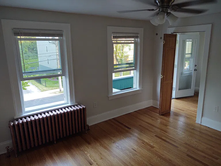 224 S Allen St — Photo 8