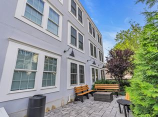 48 1st Ave #204, Atlantic Highlands, NJ 07716