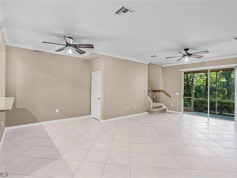 10302 Via Colomba Cir — Photo 8