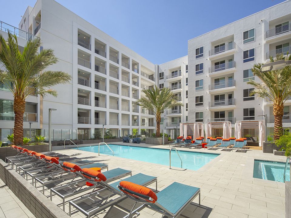 The Q Topanga 6263 Topanga Canyon Blvd Woodland Hills CA Zillow