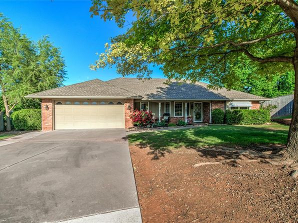 1418 Pine Oak Pl, Edmond, OK 73034