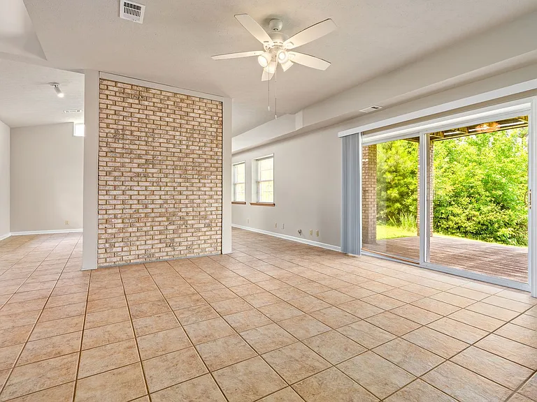 936 Girls Ranch Rd — Photo 15