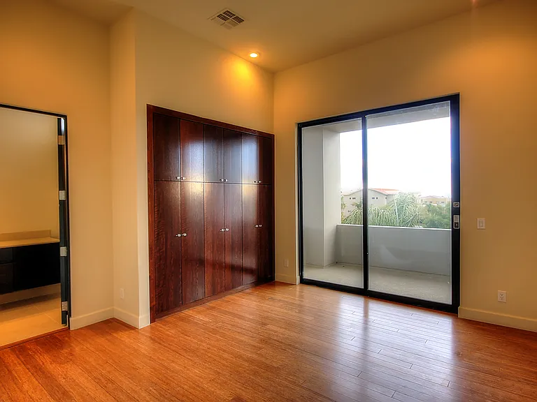 7518 Yonie Ct — Photo 8
