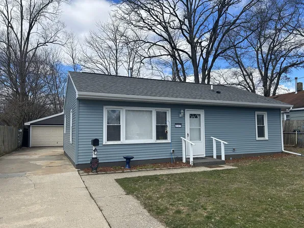247 Woodlawn Ave N, Battle Creek, MI 49037