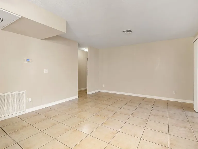 4860 Nara Vista Way #102 — Photo 5