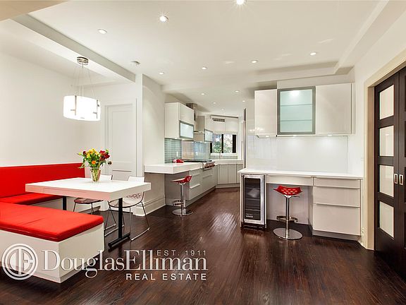 5th image of 180 E 79th St APT 7G
