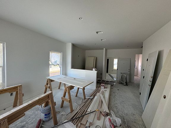 3rd image of 981 N Clinton St #101