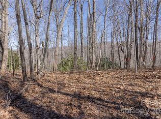 9999 Heather Lynn Way, Fairview, NC 28730