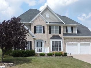 153 Windsor Dr, Fishersville, VA 22939