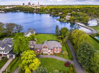 16 Pryer Ln, Larchmont, NY 10538