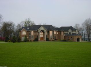 9780 Springfield Rd, Youngstown, OH 44514