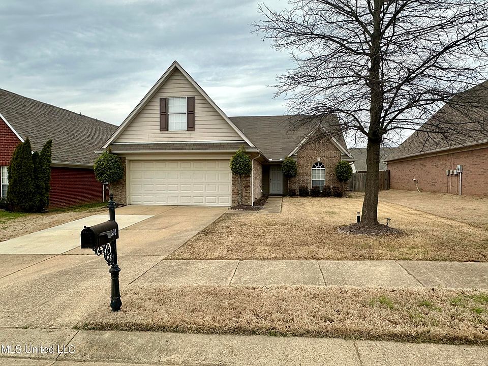 1st image of 2802 Russum Dr