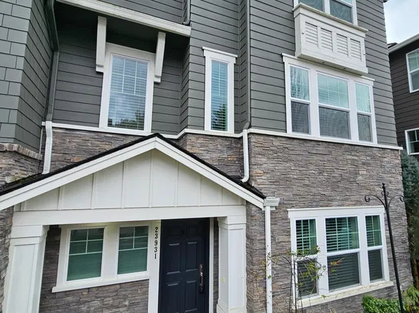 23931 SE 45th Ter, Sammamish, WA 98029