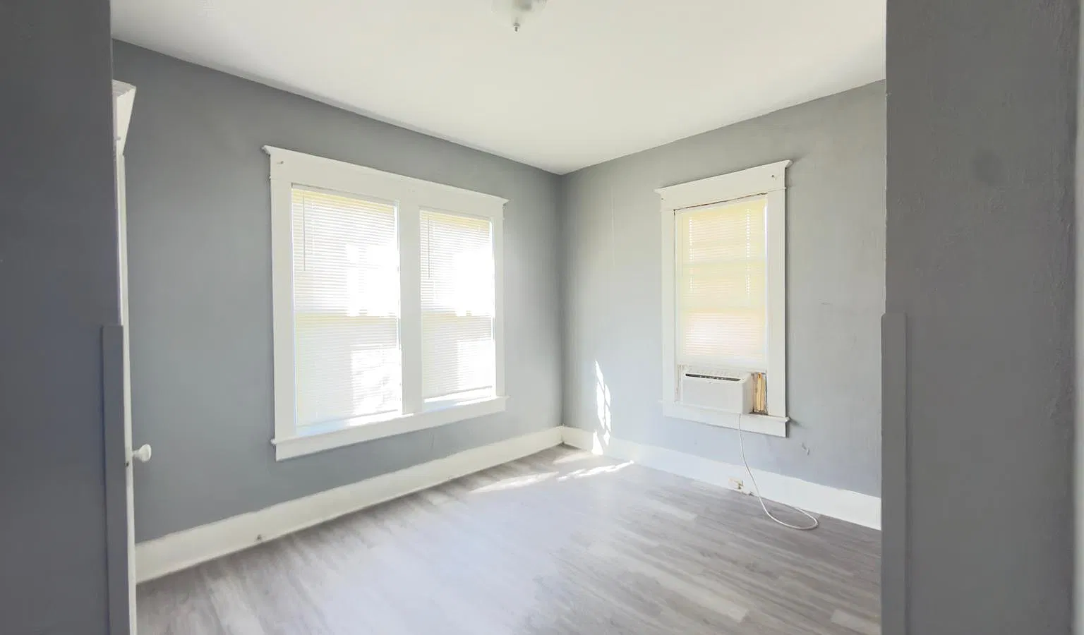 118 S 3rd St — Photo 1