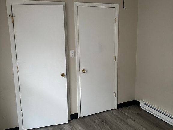 4th image of 2445 Hiawatha St