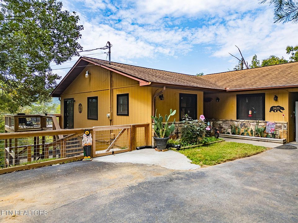 3825 Dollys Dr, Sevierville, TN 37876 | Zillow